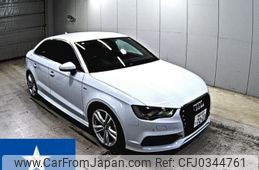 audi a3 2015 -AUDI 【神戸 330む7223】--Audi A3 8VCPTL--WAUZZZ8V0F1118356---AUDI 【神戸 330む7223】--Audi A3 8VCPTL--WAUZZZ8V0F1118356-