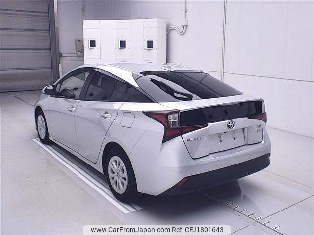 toyota prius 2022 CFJ1801643 image 2