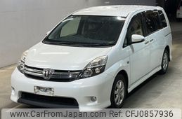 toyota isis 2014 -TOYOTA--Isis ZGM10W-0061143---TOYOTA--Isis ZGM10W-0061143-