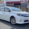 toyota isis 2011 CFJ1551648 image 1