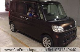 daihatsu tanto 2015 CFJ1849440