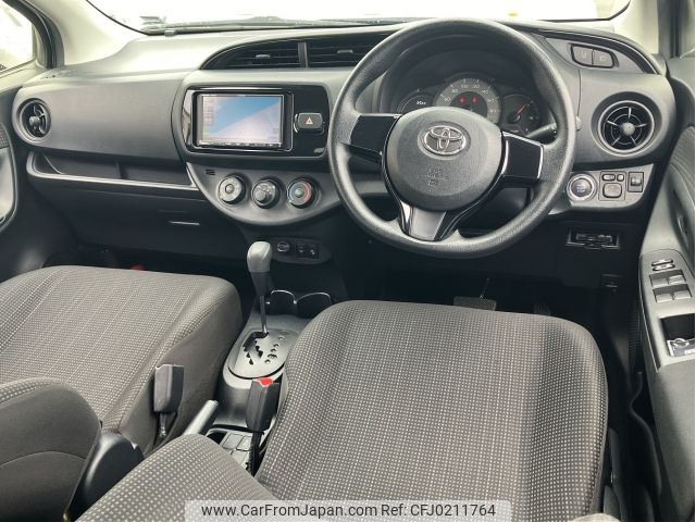 toyota vitz 2019 -TOYOTA--Vitz DBA-NSP135--NSP135-4006124---TOYOTA--Vitz DBA-NSP135--NSP135-4006124- image 2