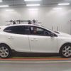 volvo v40 2014 NIKYO_KY94811 image 1