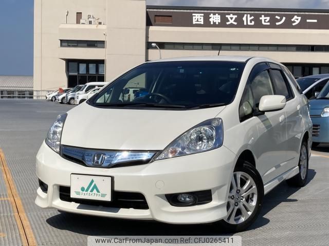 honda fit-shuttle-hybrid 2012 quick_quick_DAA-GP2_GP2-3032401 image 1