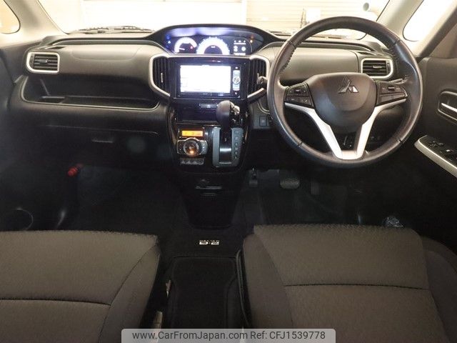 mitsubishi delica-d2 2018 CFJ1539778 image 2