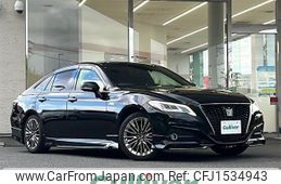 toyota crown 2019 CFJ1534943