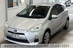 toyota aqua 2014 -TOYOTA--AQUA NHP10-6279689---TOYOTA--AQUA NHP10-6279689-