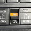 toyota voxy 2017 CFJ1630063 image 6