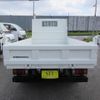 isuzu elf-truck 2013 -ISUZU--Elf TKG-NKR85AN--NKR85-7033022---ISUZU--Elf TKG-NKR85AN--NKR85-7033022- image 2