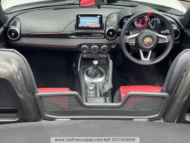 abarth 124 2018 CFJ1629890 image 2