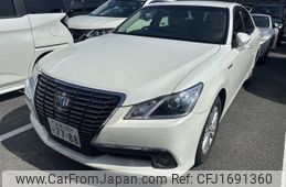 toyota crown-hybrid 2015 CFJ1691360
