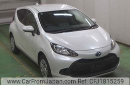 toyota aqua 2022 CFJ1815259