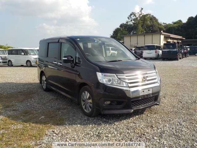 honda stepwagon 2014 CFJ1684774 image 1