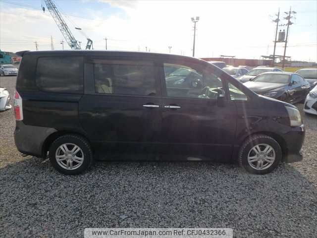 toyota noah 2009 NIKYO_QS87274 image 1