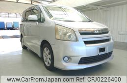 toyota noah 2008 ENHANCEAUTO_1_ea287480