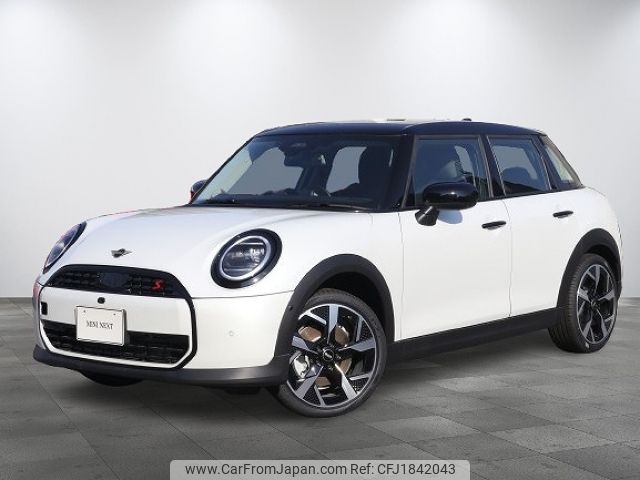 mini mini-others 2025 CFJ1842043 image 1