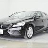 volvo v40 2017 -VOLVO 【名変中 】--Volvo V40 MD4204T--H2437050---VOLVO 【名変中 】--Volvo V40 MD4204T--H2437050- image 17