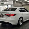 alfa-romeo giulia 2017 quick_quick_ABA-95220_ZAREAEKN7H7563726 image 11