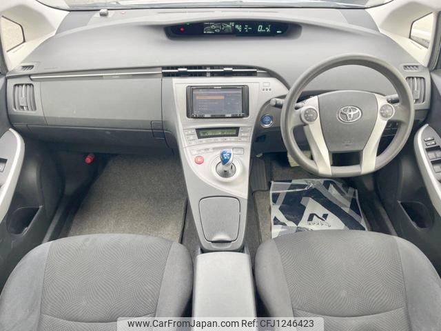 toyota prius 2015 quick_quick_ZVW30_ZVW30-0465396 image 2