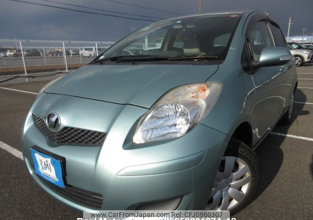 toyota vitz 2008 Y2025020127A-12 image 1