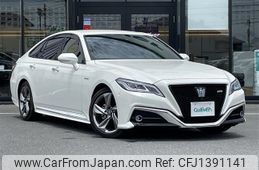 toyota crown 2018 CFJ1391141