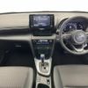 toyota yaris-cross 2024 CFJ1547107 image 17