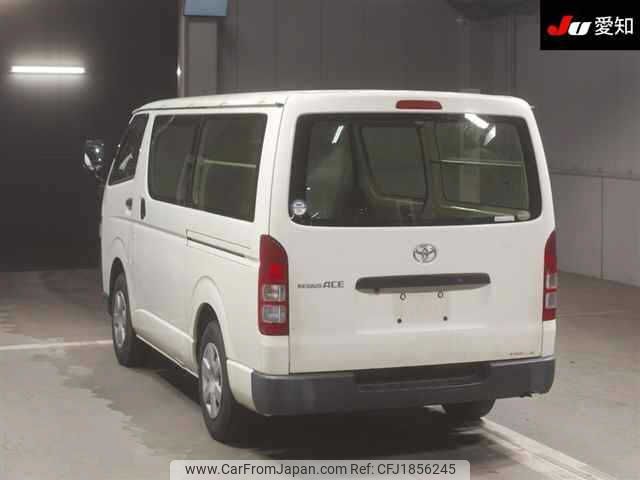 toyota regiusace-van 2017 CFJ1856245 image 2