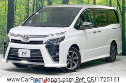 toyota voxy 2018 CFJ1725161