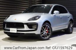 porsche macan 2023 CFJ1597629