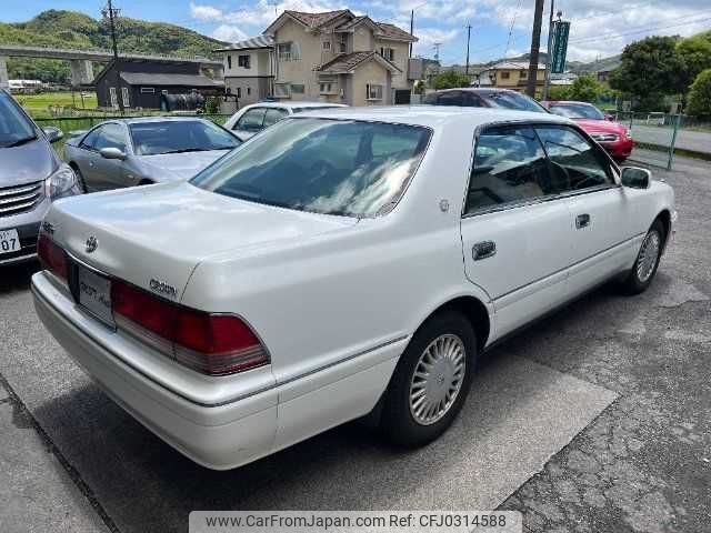 toyota crown 1997 I336 image 1