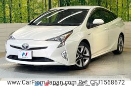 toyota prius 2018 CFJ1568672