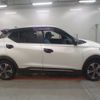 nissan kix 2021 CFJ1814647 image 4
