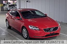 volvo v40 2017 -VOLVO--Volvo V40 YV1MV2920J2452078---VOLVO--Volvo V40 YV1MV2920J2452078-