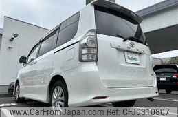 toyota voxy 2010 TE3631