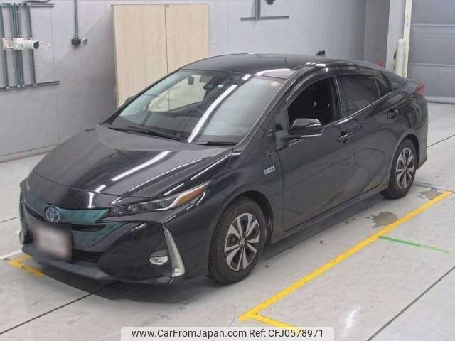 toyota prius-phv 2017 -TOYOTA--Prius PHV DLA-ZVW52--ZVW52-3013182---TOYOTA--Prius PHV DLA-ZVW52--ZVW52-3013182- image 1