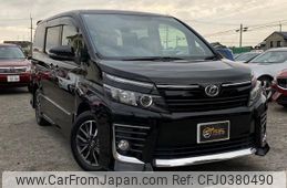 toyota voxy 2014 GOO_JP_700070884830241009001