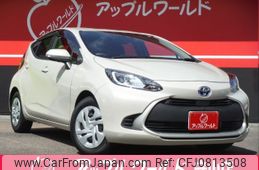 toyota aqua 2021 -TOYOTA--AQUA 6AA-MXPK11--MXPK11-2029767---TOYOTA--AQUA 6AA-MXPK11--MXPK11-2029767-