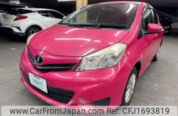 toyota vitz 2012 CFJ1693819