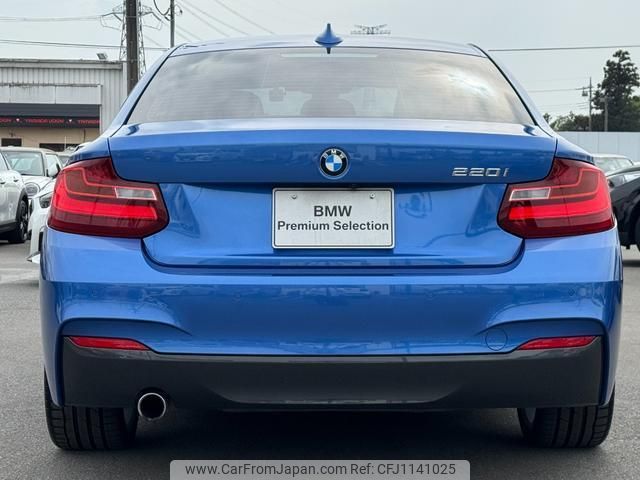 bmw 2-series 2014 quick_quick_1J20_WBA1J12020V261781 image 2