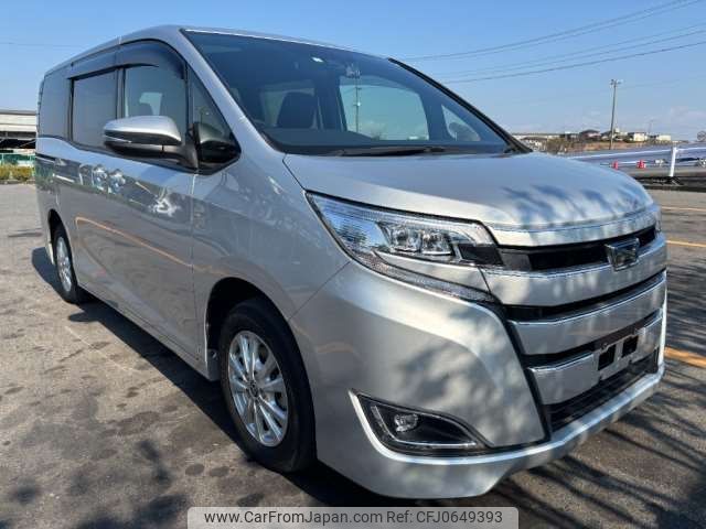 toyota noah 2022 -TOYOTA--Noah 6AA-ZWR80G--ZWR80-0522040---TOYOTA--Noah 6AA-ZWR80G--ZWR80-0522040- image 1