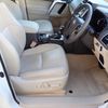 toyota land-cruiser-prado 2020 24231607 image 16