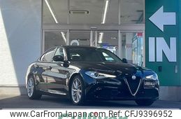 alfa-romeo giulia 2017 -ALFA ROMEO--Alfa Romeo Giulia ABA-95220--ZAREAEKN6H7564768---ALFA ROMEO--Alfa Romeo Giulia ABA-95220--ZAREAEKN6H7564768-