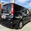 toyota noah 2015 CFJ1617151 image 2