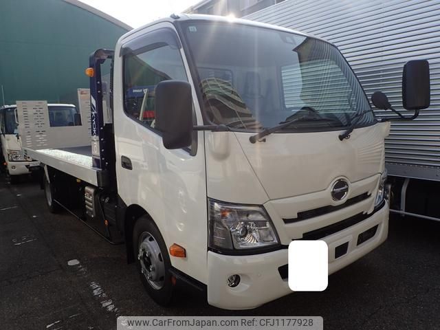 hino dutro 2024 GOO_NET_EXCHANGE_0707934A30250521W001 image 1