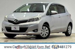 toyota vitz 2013 -TOYOTA--Vitz DBA-KSP130--KSP130-2071389---TOYOTA--Vitz DBA-KSP130--KSP130-2071389-