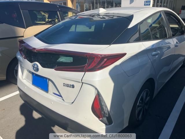 toyota prius-phv 2021 CFJ1800063 image 2