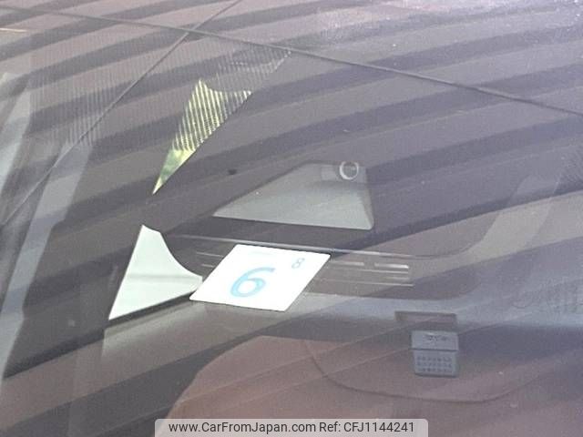 toyota yaris-cross 2023 -TOYOTA--Yaris Cross 5BA-MXPB10--MXPB10-3030083---TOYOTA--Yaris Cross 5BA-MXPB10--MXPB10-3030083- image 2