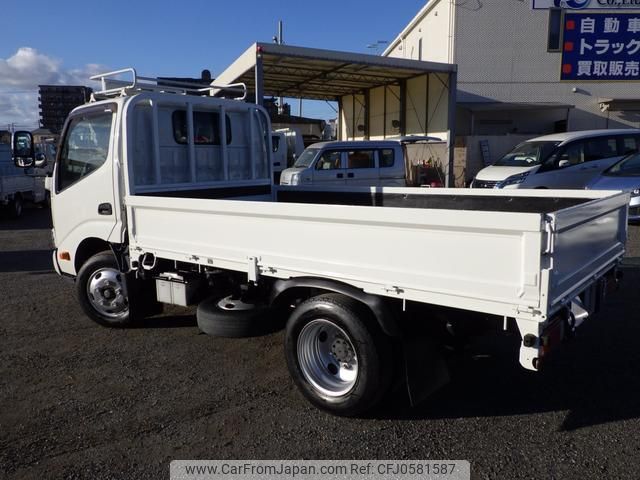 hino dutro 2019 GOO_NET_EXCHANGE_0704331A30241220W003 image 2