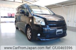 toyota noah 2010 ENHANCEAUTO_1_ea291103