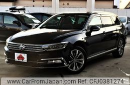 volkswagen passat-variant 2015 -VOLKSWAGEN--VW Passat Variant DBA-3CCZE--WVWZZZ3CZGE033708---VOLKSWAGEN--VW Passat Variant DBA-3CCZE--WVWZZZ3CZGE033708-